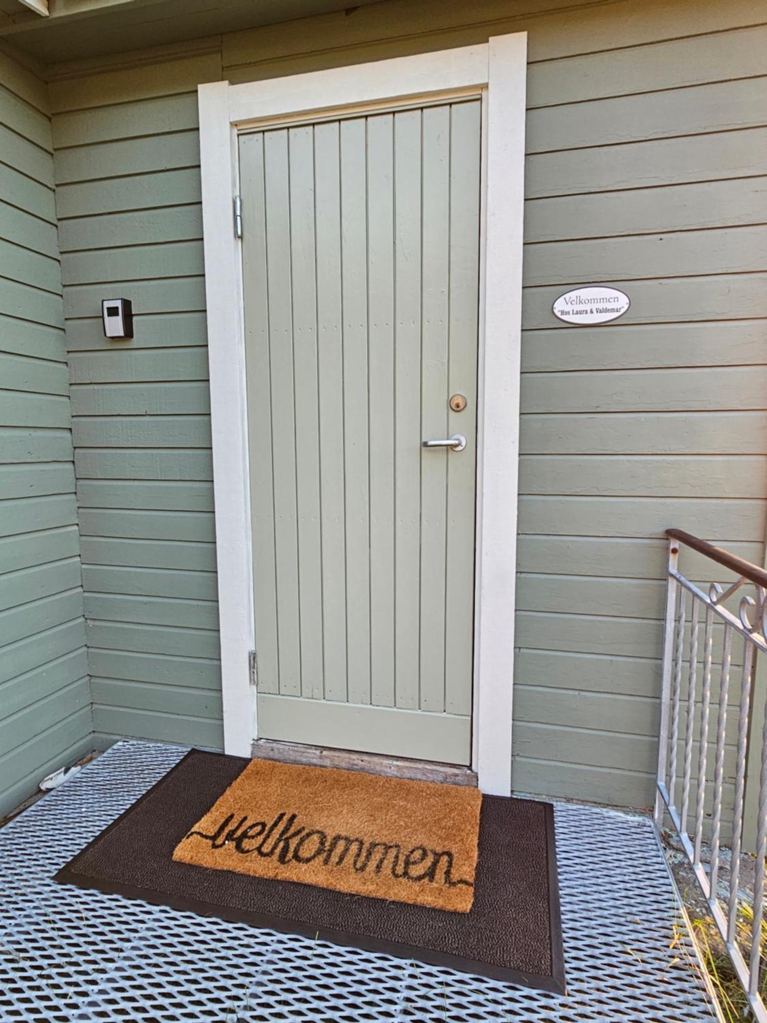 Hos Laura & Valdemar Villa Nord-Lenangen Exteriör bild